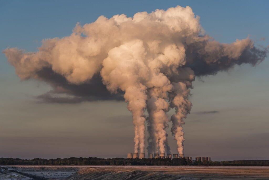 VOCS VOLATILE ORGANIC COMPOUNDS AIR POLLUTION: SOURCES, IMPACTS, AND ACTIVE CHEMICAL ROLE